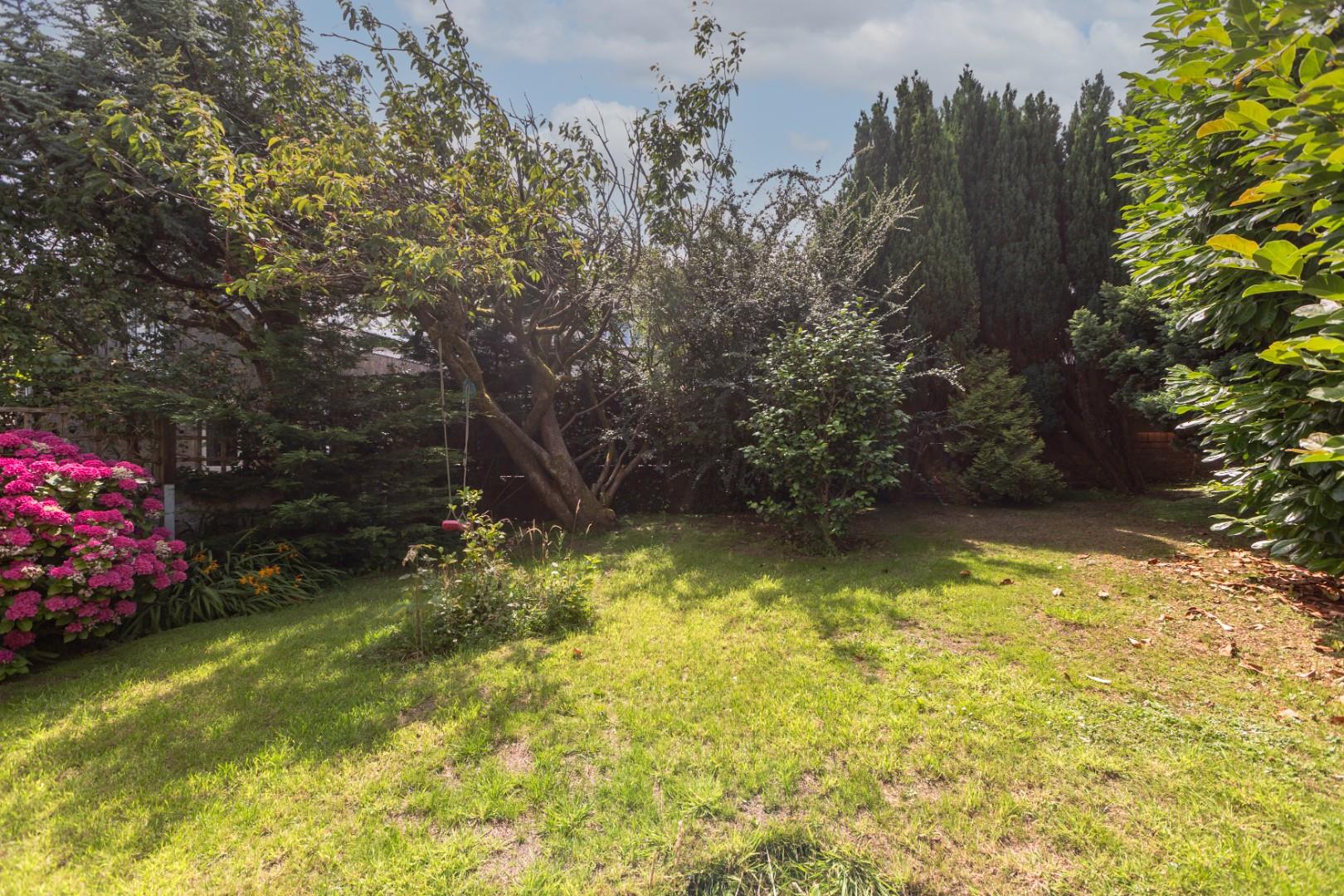 Overland Close, Mumbles, Swansea, SA3 4LR